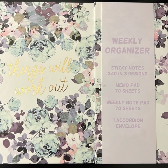 Weekly Organizer - Picture 7 of 12